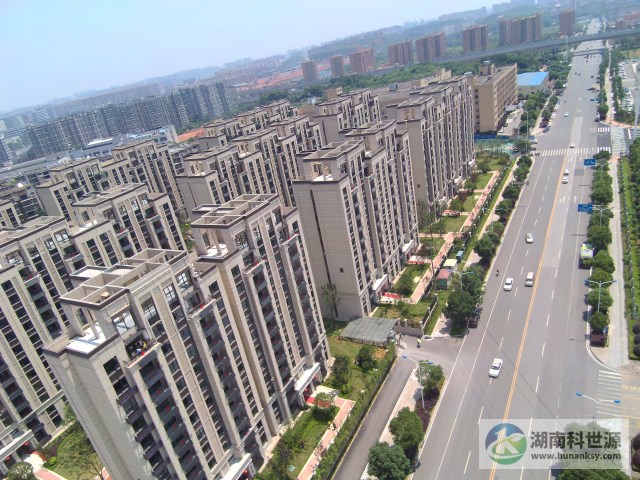 陽臺壁掛太陽能熱水系統(tǒng)