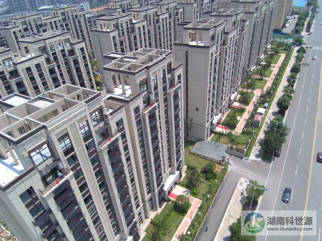 陽臺壁掛太陽能熱水系統(tǒng)